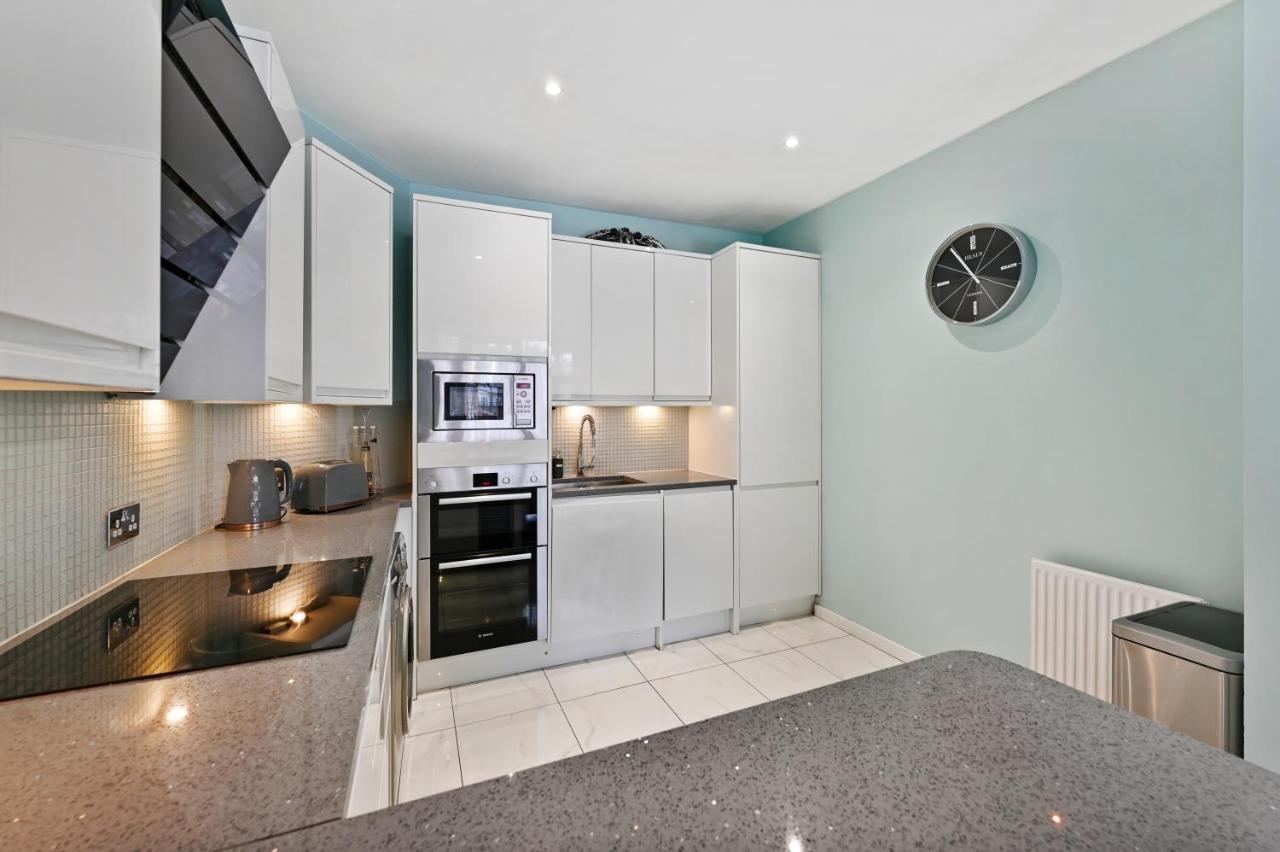 Hampstead Opulence Apartment - Luxurious Split Level Property Лондон Екстер'єр фото