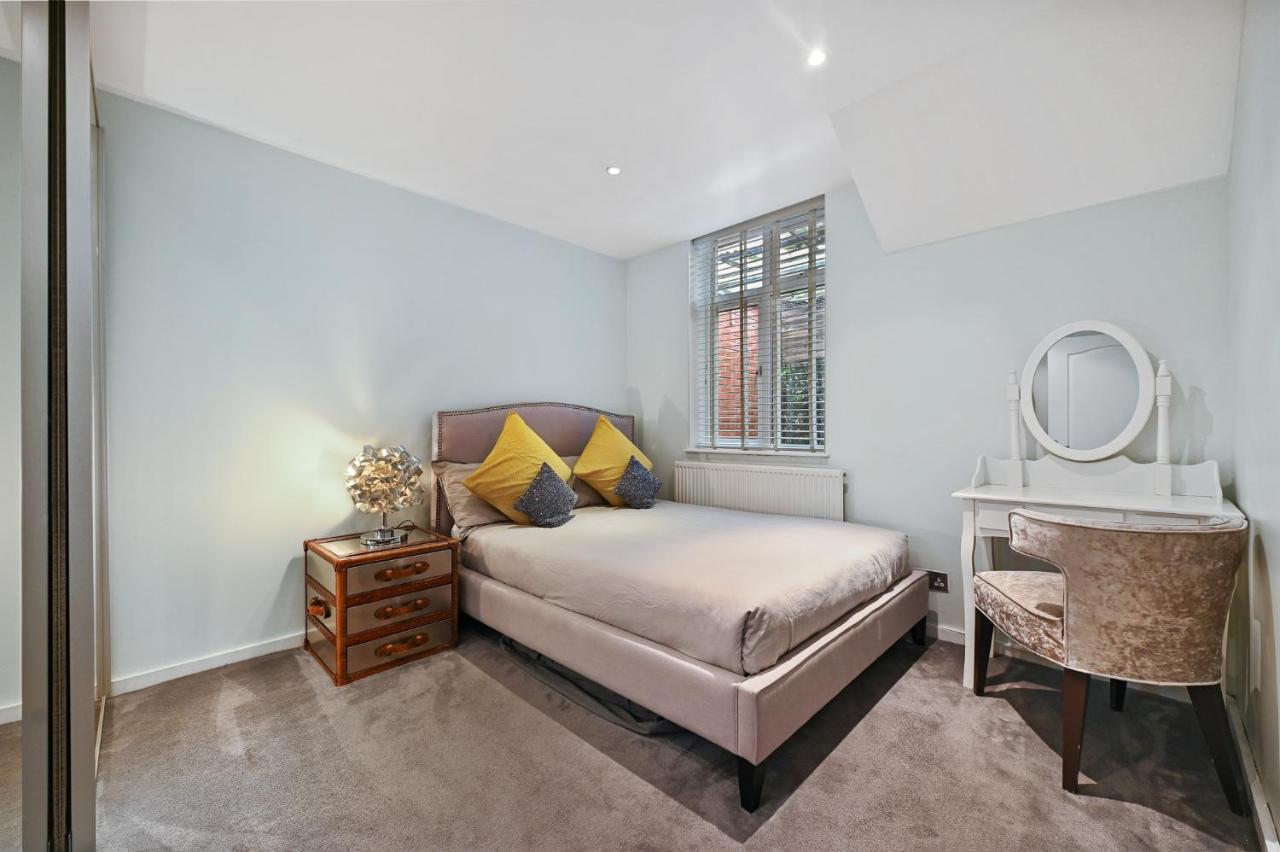 Hampstead Opulence Apartment - Luxurious Split Level Property Лондон Екстер'єр фото