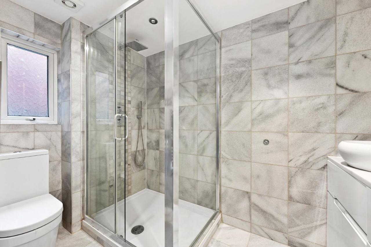 Hampstead Opulence Apartment - Luxurious Split Level Property Лондон Екстер'єр фото